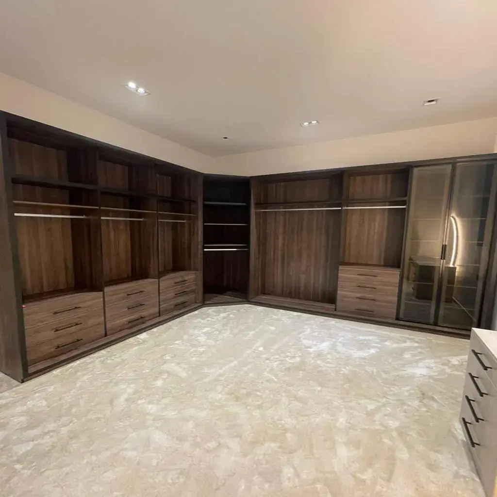 Gallery 7